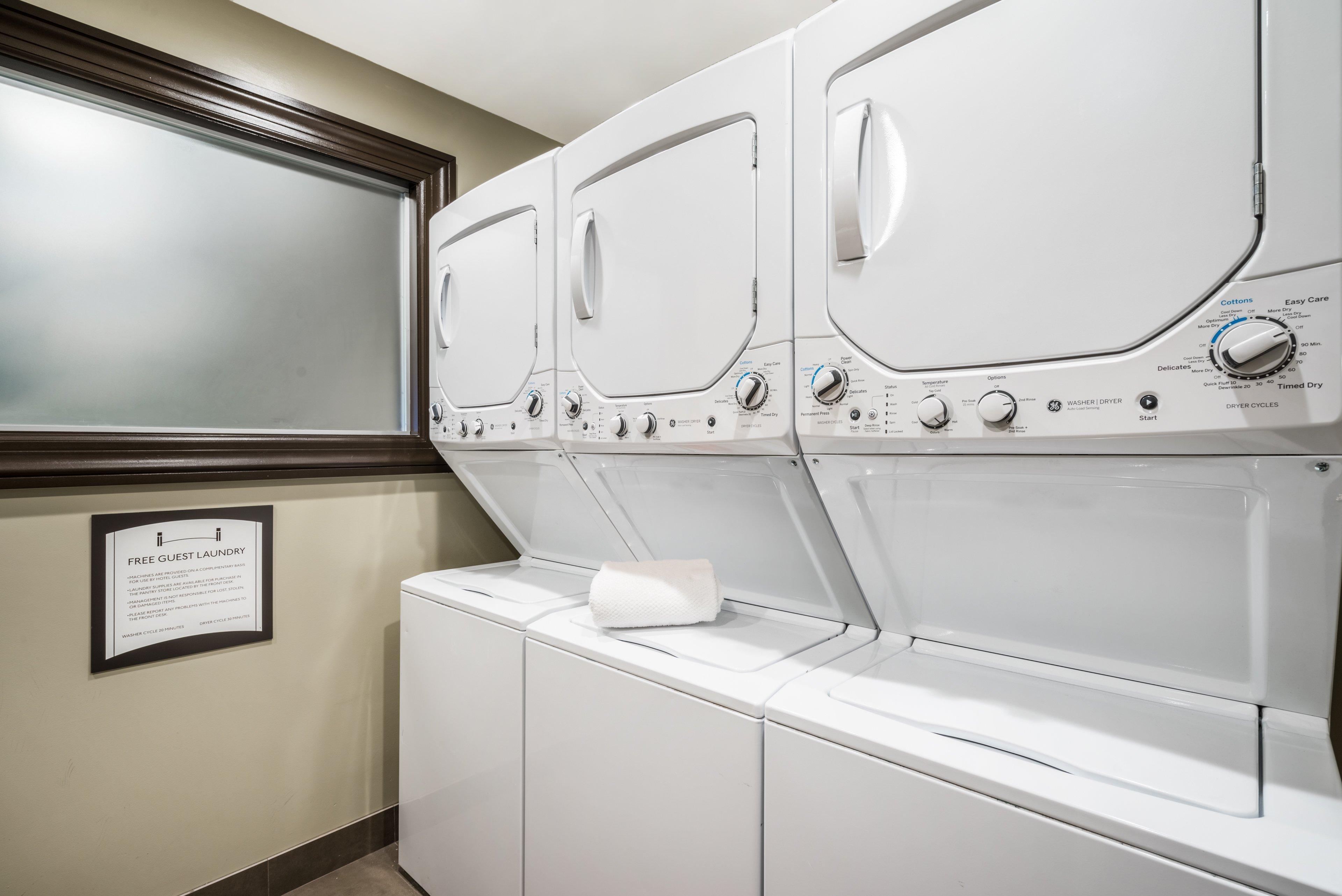 Staybridge Suites Wilmington-Newark By Ihg Bagian luar foto