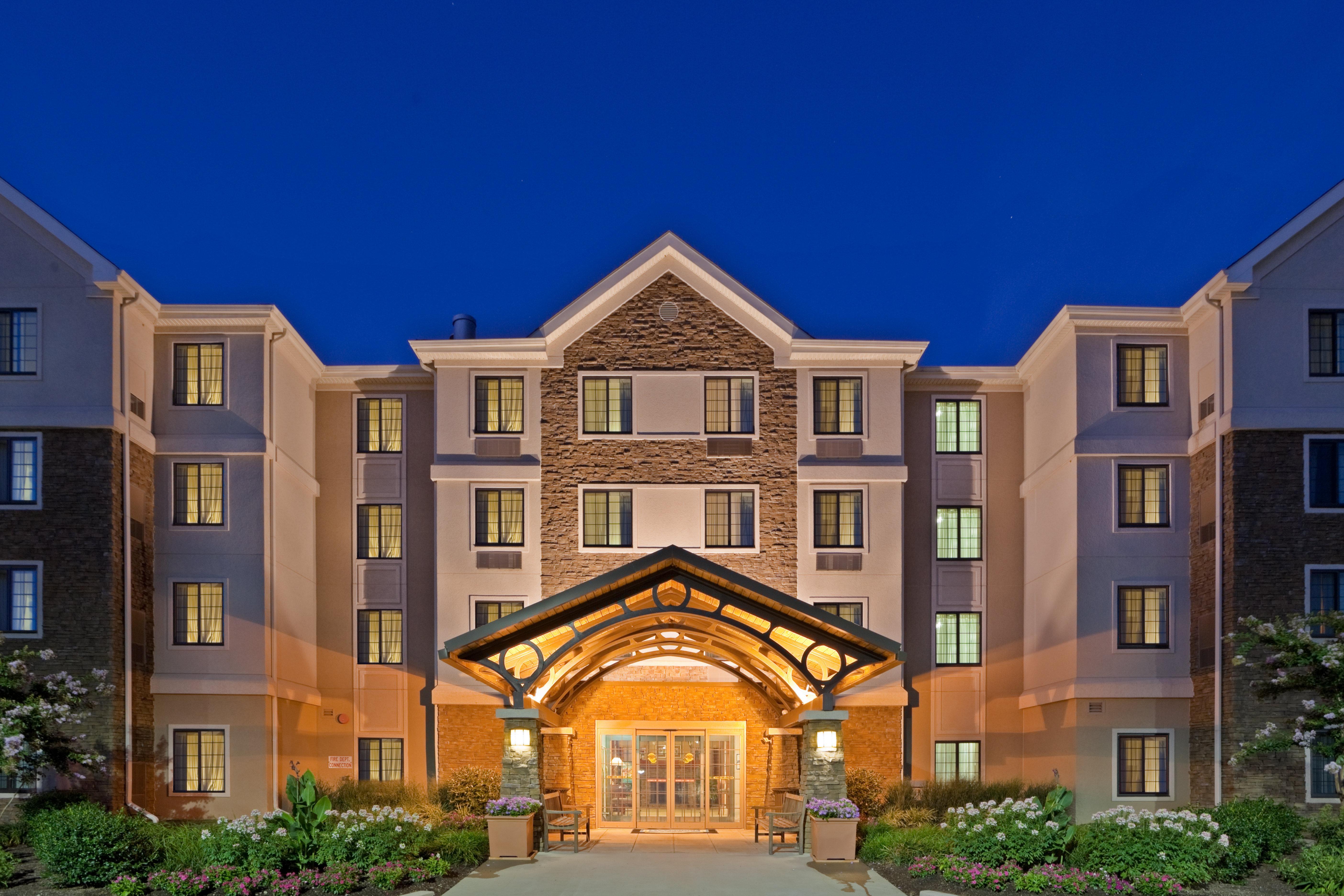 Staybridge Suites Wilmington-Newark By Ihg Bagian luar foto
