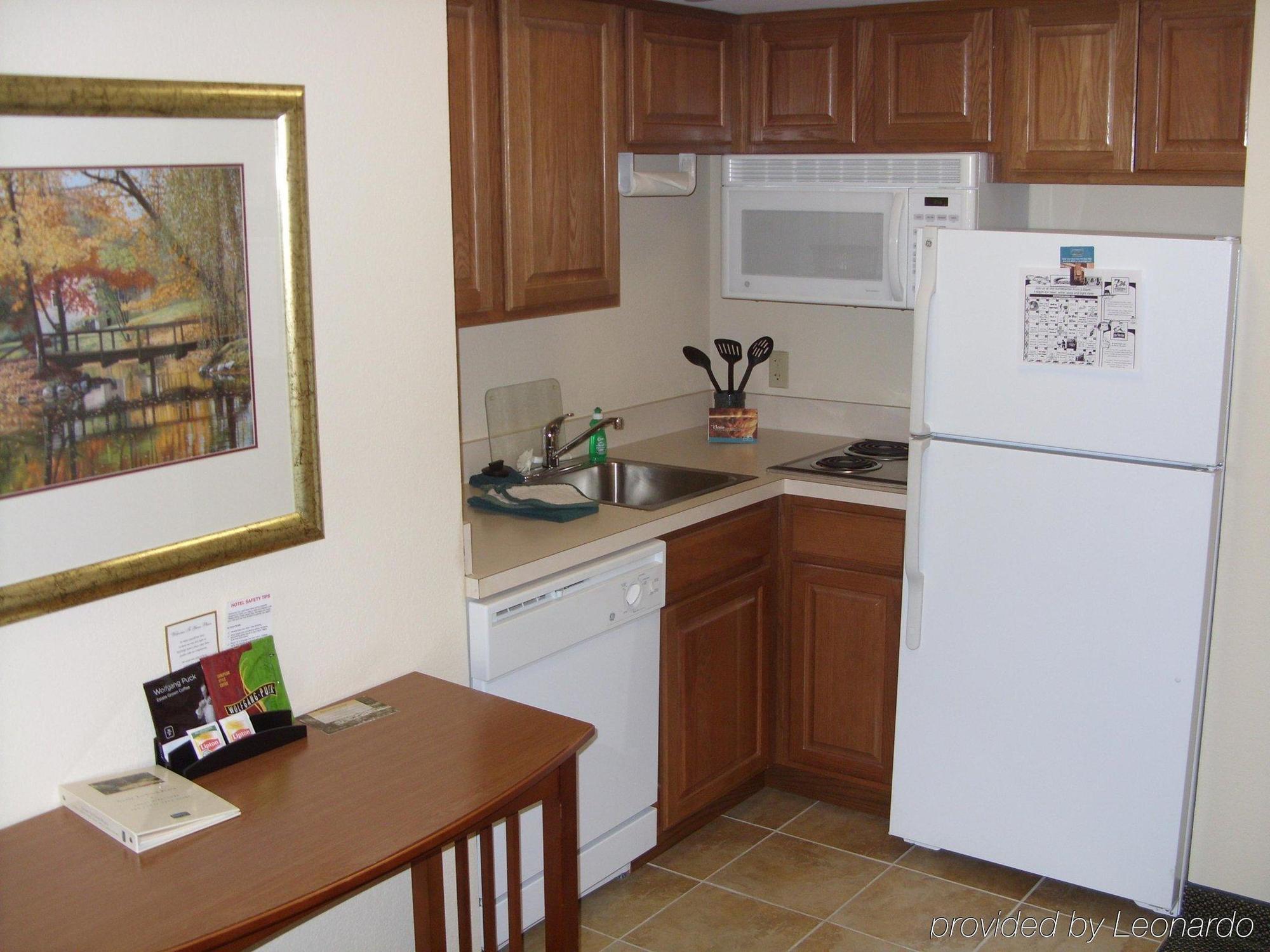 Staybridge Suites Wilmington-Newark By Ihg Ruang foto