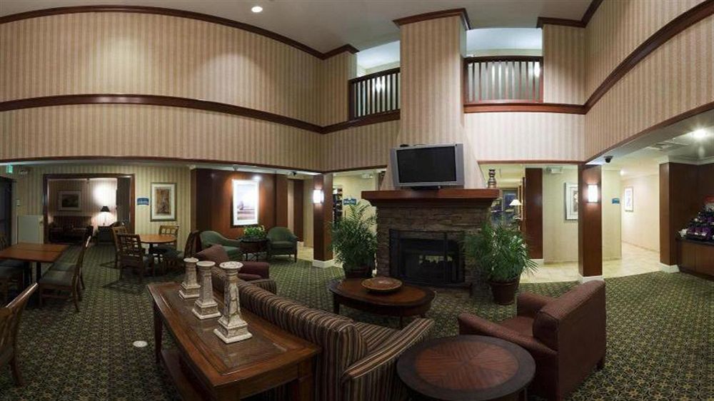 Staybridge Suites Wilmington-Newark By Ihg Bagian luar foto