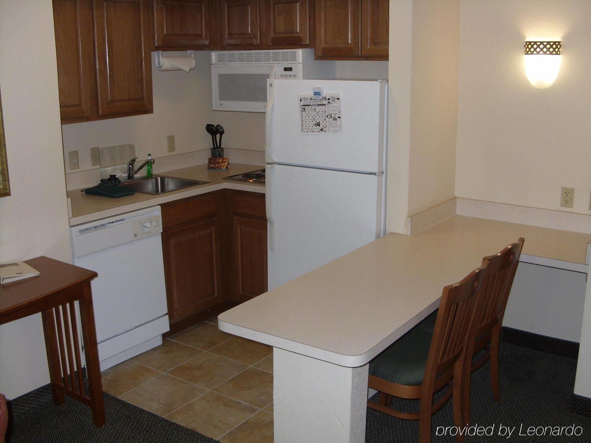 Staybridge Suites Wilmington-Newark By Ihg Ruang foto